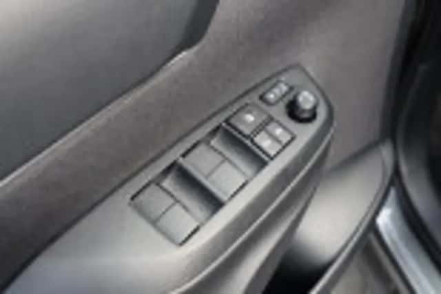 Toyota Yaris Cross (2025) thumbnail 59
