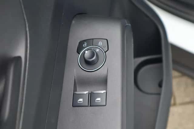 Ford E transit courier (2026) thumbnail 21