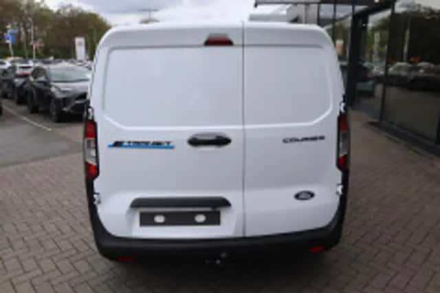 Ford E transit courier (2026) thumbnail 4