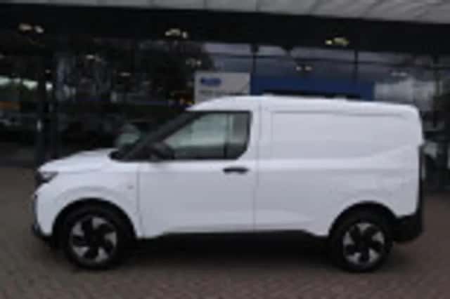 Ford E transit courier (2026) thumbnail 37