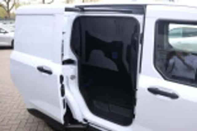 Ford E transit courier (2026) thumbnail 45