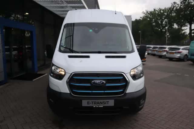 Ford E transit (2025) thumbnail 19
