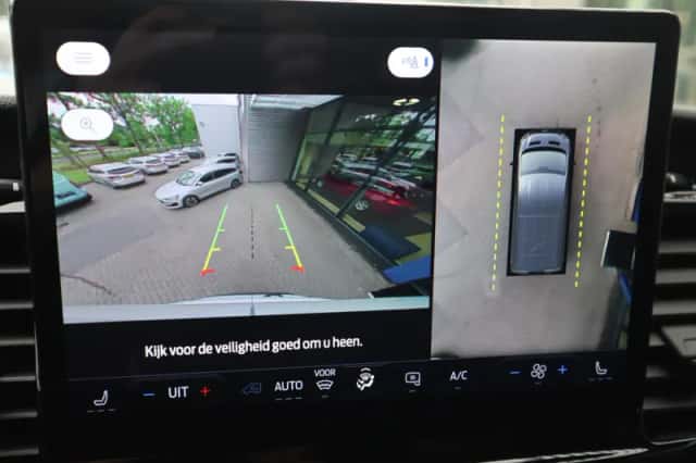 Ford E transit (2025) thumbnail 36