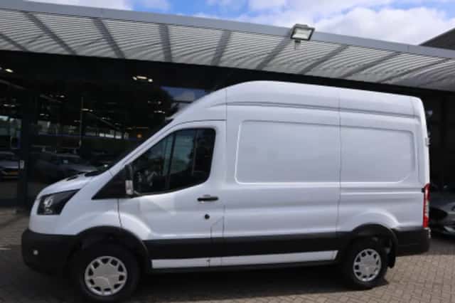 Ford E-Transit (2024) thumbnail 2