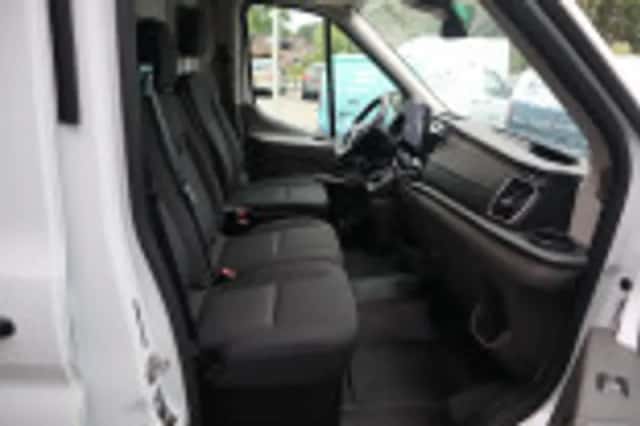 Ford E transit (2025) thumbnail 44
