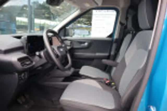 Ford E transit courier (2025) thumbnail 56