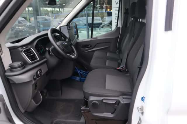 Ford E transit (2025) thumbnail 21