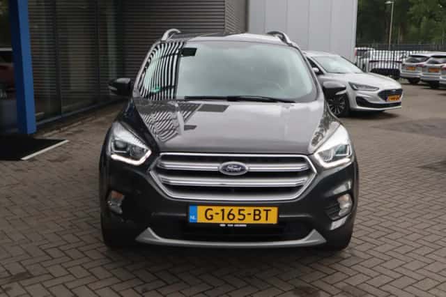 Ford Kuga (2019) thumbnail 16