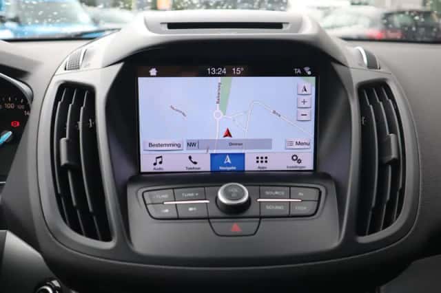 Ford Kuga (2019) thumbnail 32