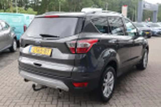 Ford Kuga (2019) thumbnail 43