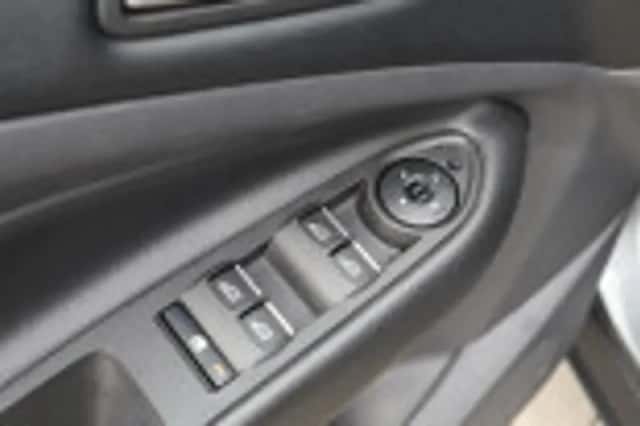 Ford Kuga (2019) thumbnail 51