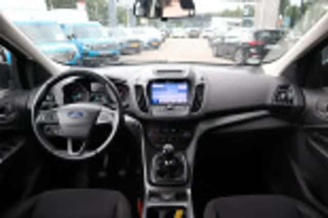 Ford Kuga (2019) thumbnail 52