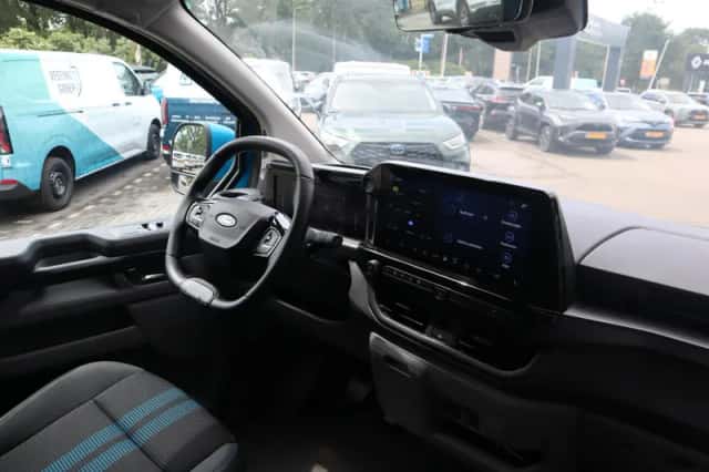 Ford E transit custom (2024) thumbnail 26