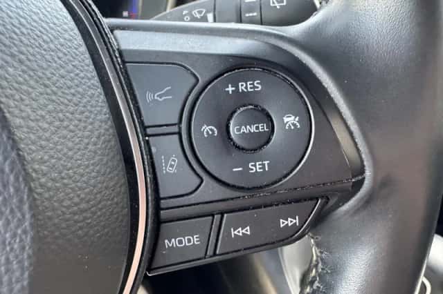 Toyota Corolla (2019) thumbnail 32