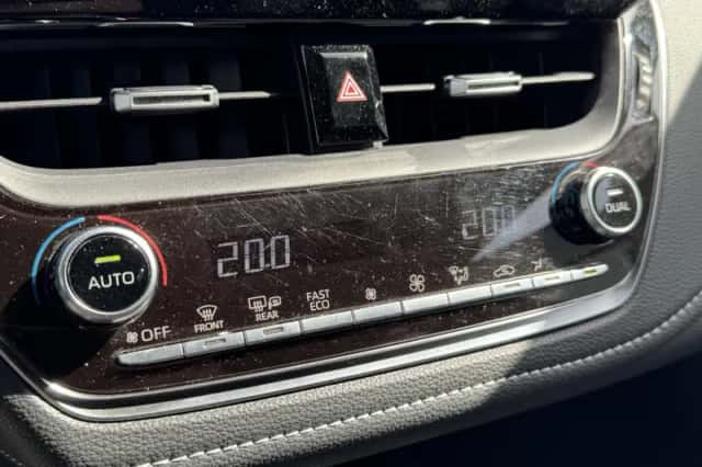 Toyota Corolla (2019) thumbnail 37