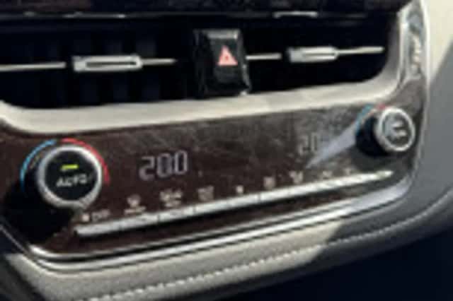 Toyota Corolla (2019) thumbnail 72