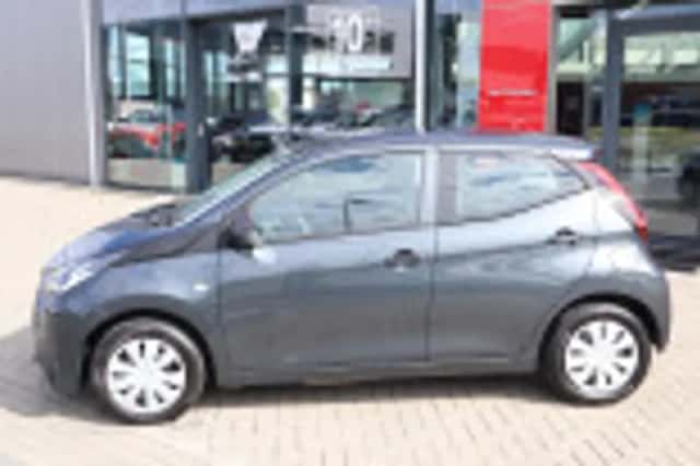 Toyota Aygo (2021) thumbnail 27