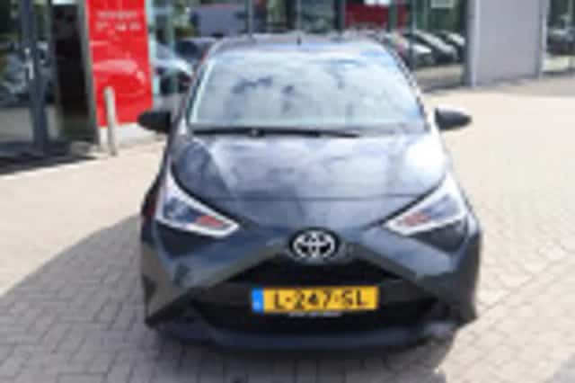 Toyota Aygo (2021) thumbnail 33