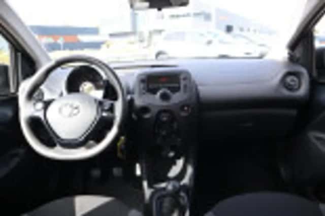 Toyota Aygo (2021) thumbnail 34