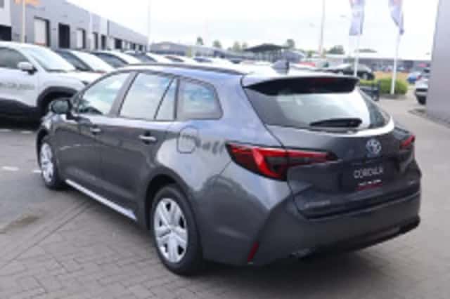 Toyota Corolla (2026) thumbnail 3