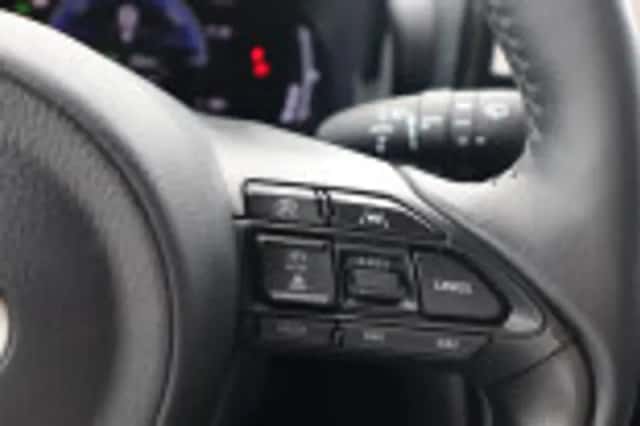Toyota Yaris Cross (2025) thumbnail 59
