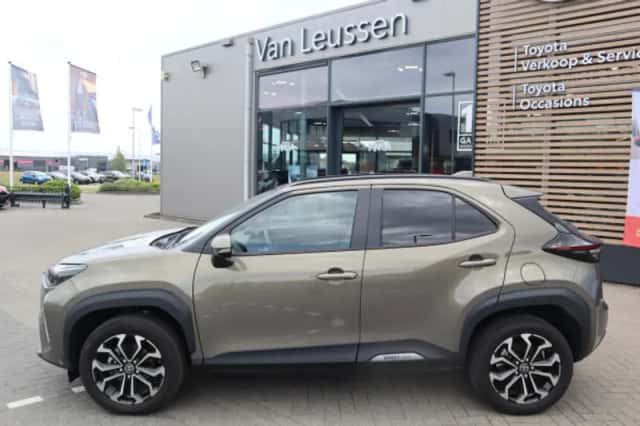 Toyota Yaris Cross (2025) thumbnail 77