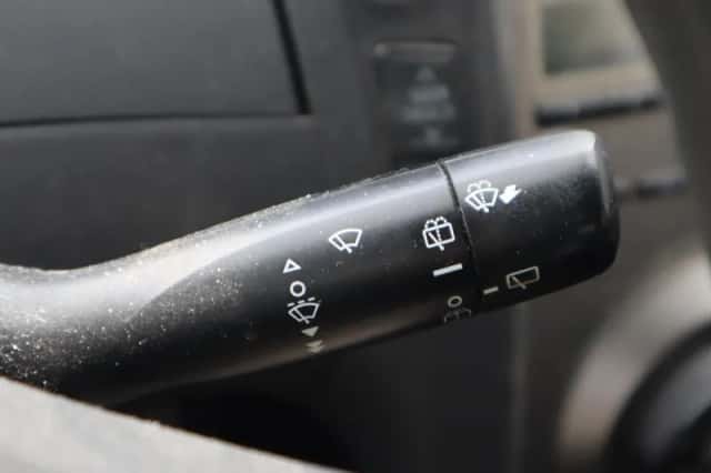 Toyota Yaris (2010) thumbnail 22