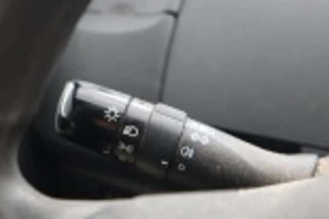 Toyota Yaris (2010) thumbnail 43