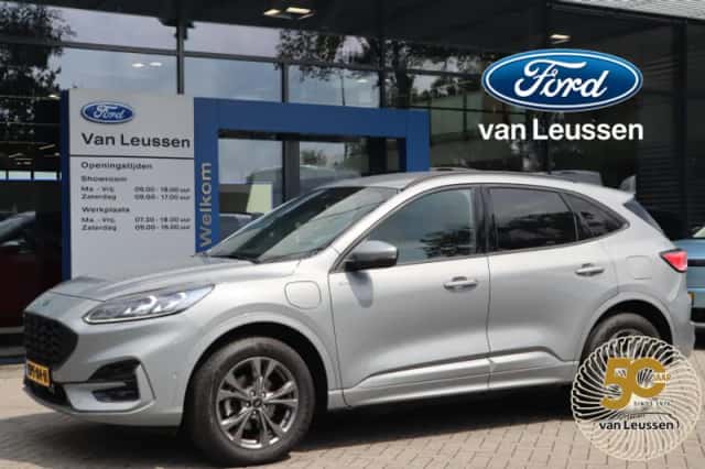 Ford Kuga (2023) thumbnail 1