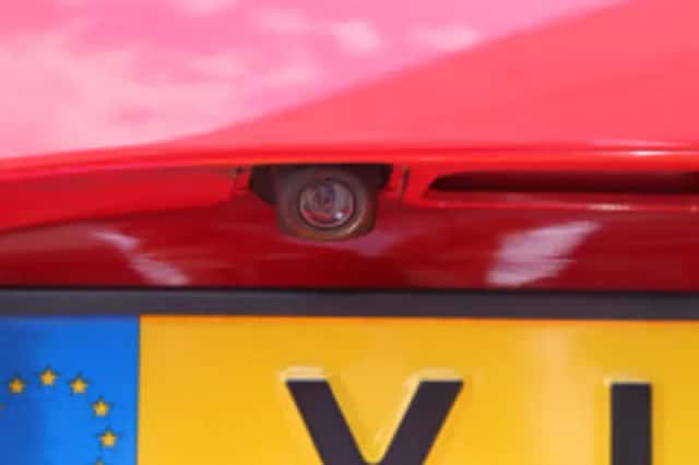 Toyota Yaris (2019) thumbnail 5