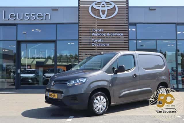 Toyota Proace (2021) thumbnail 1