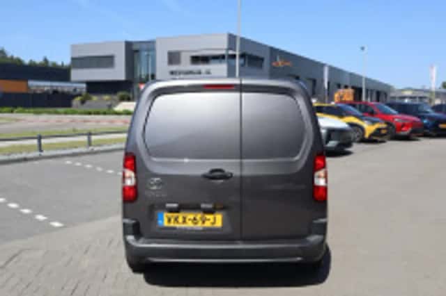 Toyota Proace (2021) thumbnail 4