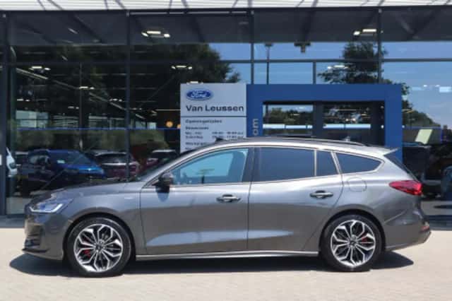 Ford Focus (2025) thumbnail 2