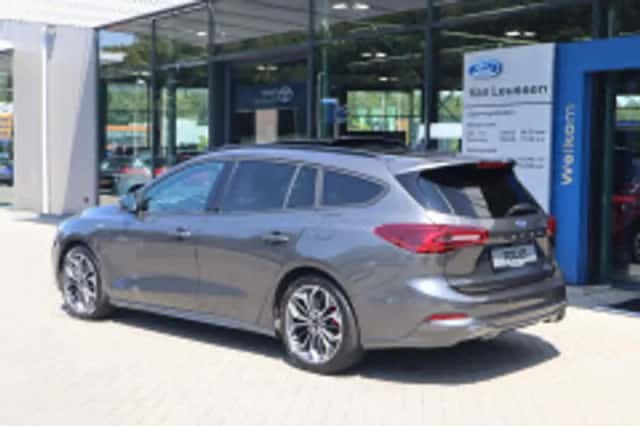 Ford Focus (2025) thumbnail 3