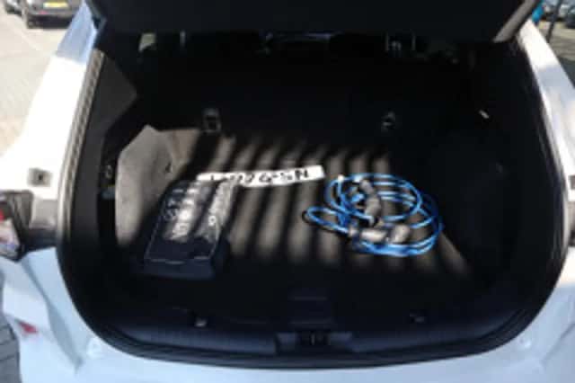 Ford Kuga (2021) thumbnail 6