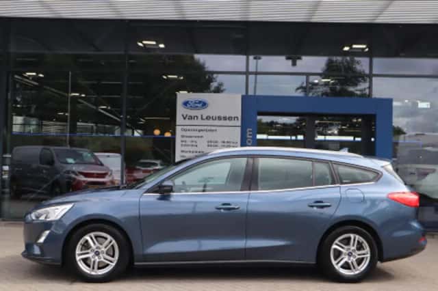 Ford Focus (2019) thumbnail 2