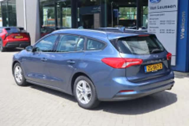 Ford Focus (2019) thumbnail 3