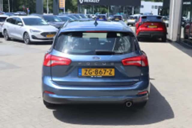 Ford Focus (2019) thumbnail 4