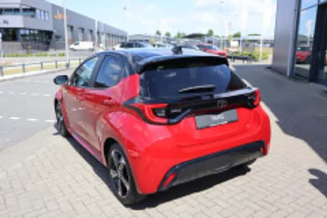 Toyota Yaris (2026) thumbnail 3