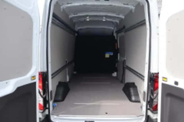 Ford E transit (2024) thumbnail 6