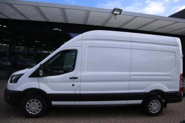 Ford E-Transit (2024) thumbnail 2