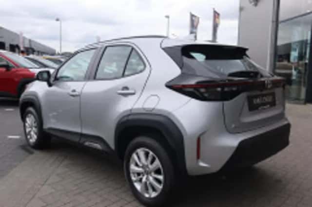 Toyota Yaris Cross (2025) thumbnail 3