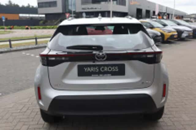 Toyota Yaris Cross (2025) thumbnail 4