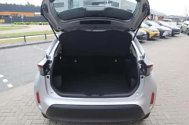 Toyota Yaris Cross (2025) thumbnail 5