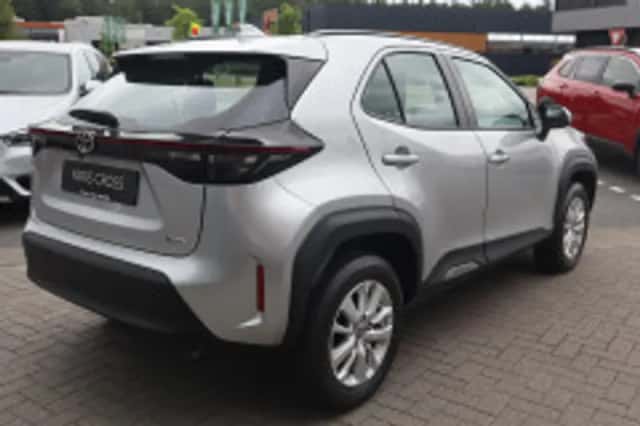 Toyota Yaris Cross (2025) thumbnail 6