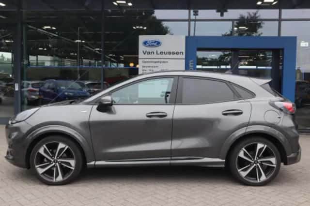 Ford Puma (2021) thumbnail 2