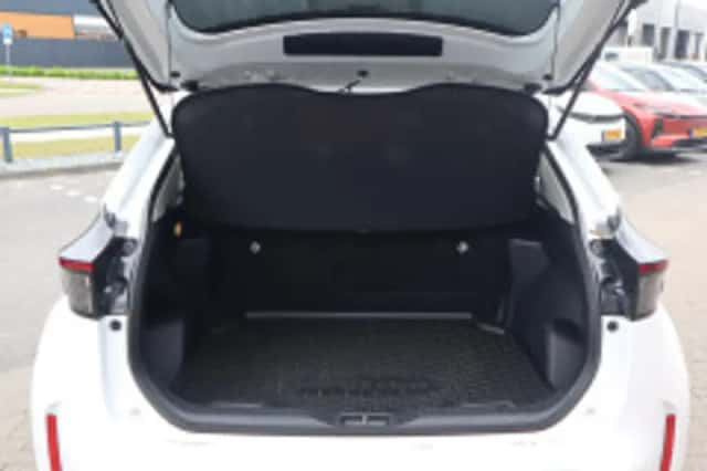 Toyota Yaris Cross (2025) thumbnail 5
