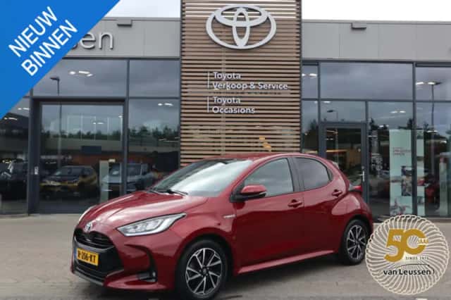 Toyota Yaris (2021) thumbnail 1