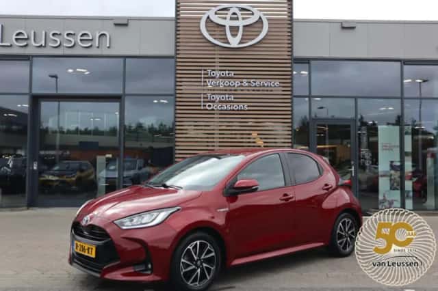 Toyota Yaris (2021) thumbnail 1