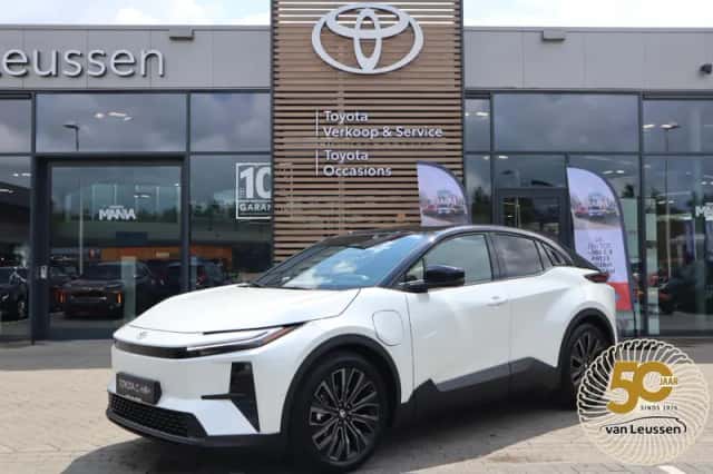 Toyota C hr (2026) thumbnail 5